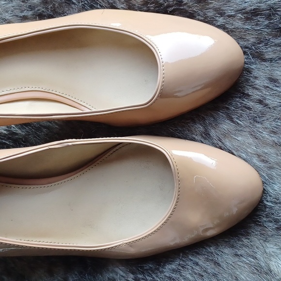 Coach heels - Picture 2 of 16